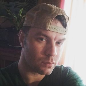 Meet your Posher, Jonathan